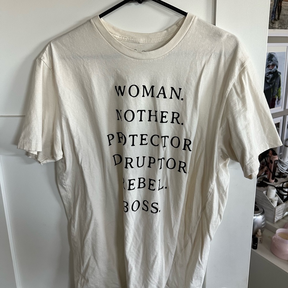 Boutique tee
